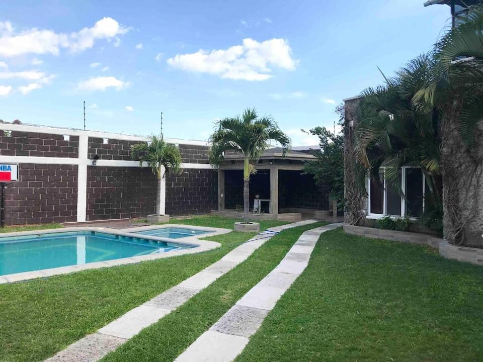 Casa Acogedora Con Alberca Villa Atlihuayan Bagian luar foto
